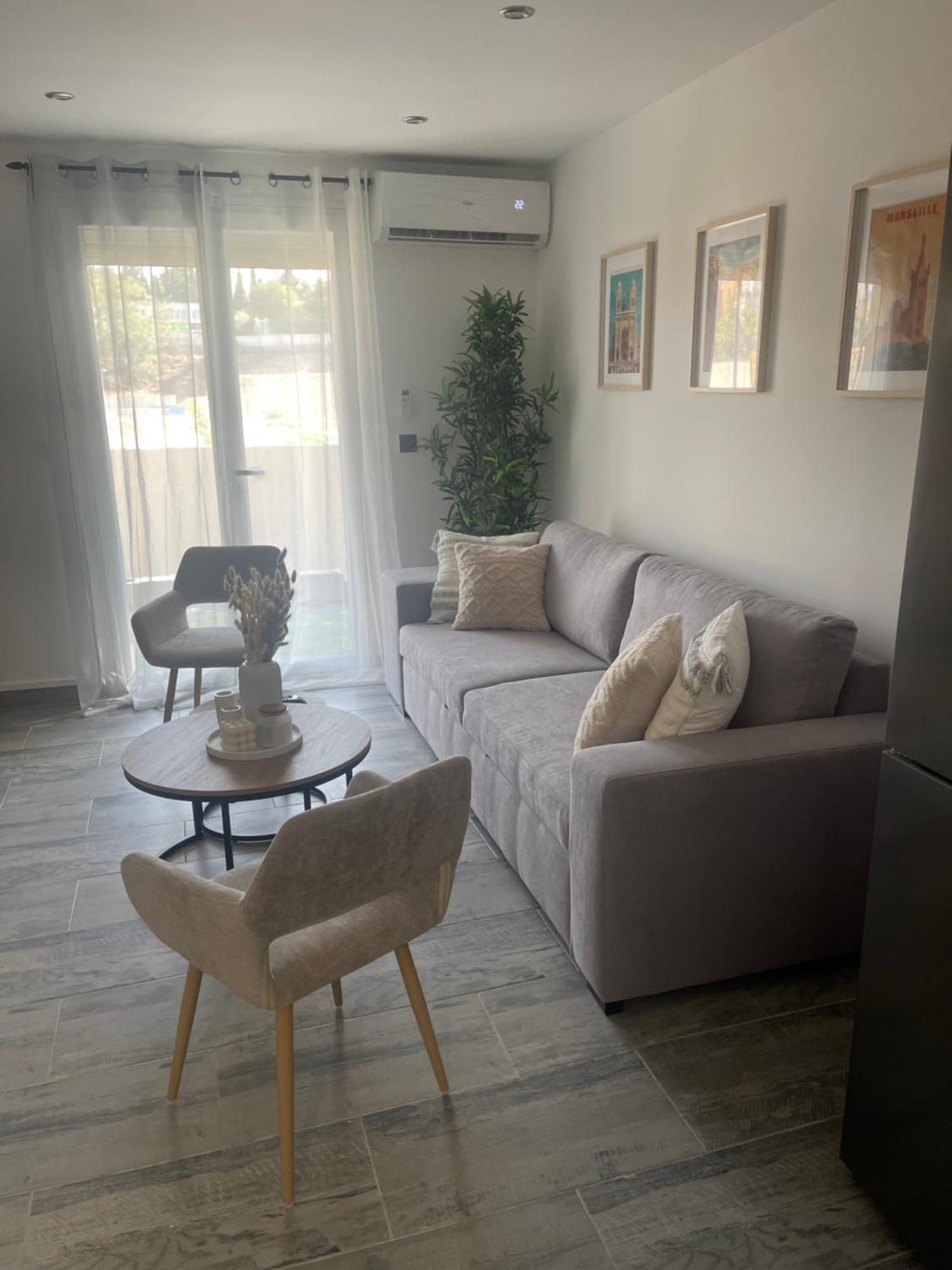 Appartement Neuf Marsilia Exterior foto